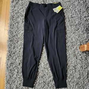 NWT All In Motion Women's Black Cargo Jogger
